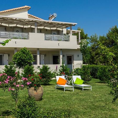 Tesys Studios And Apartments لاغاناس المظهر الخارجي الصورة