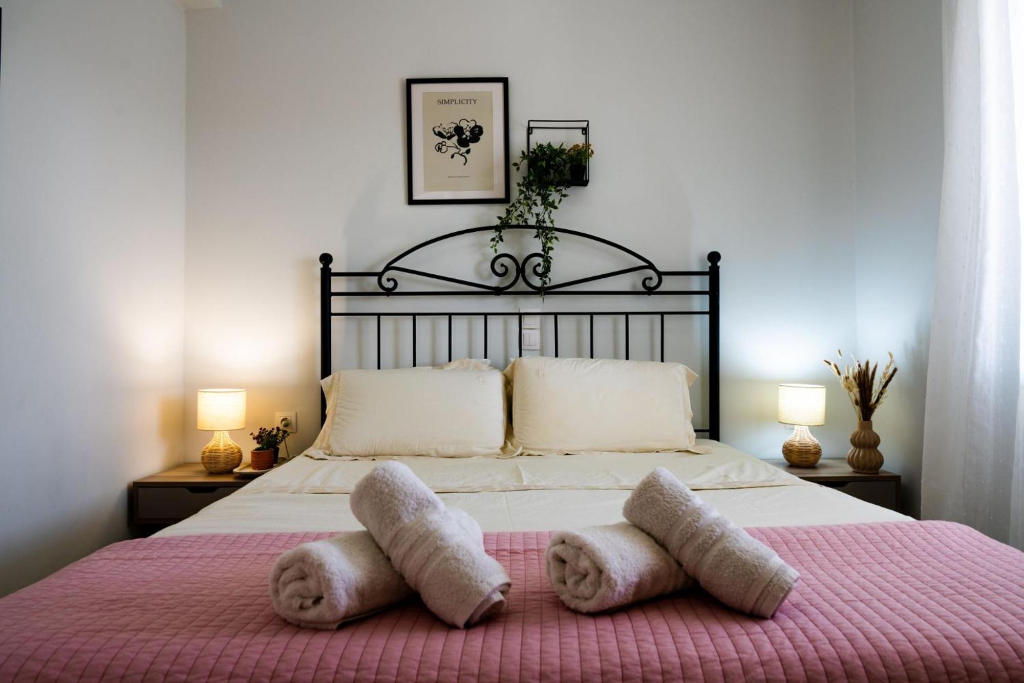 Tesys Studios And Apartments لاغاناس الغرفة الصورة