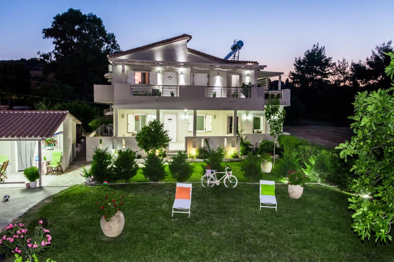 Tesys Studios And Apartments لاغاناس المظهر الخارجي الصورة
